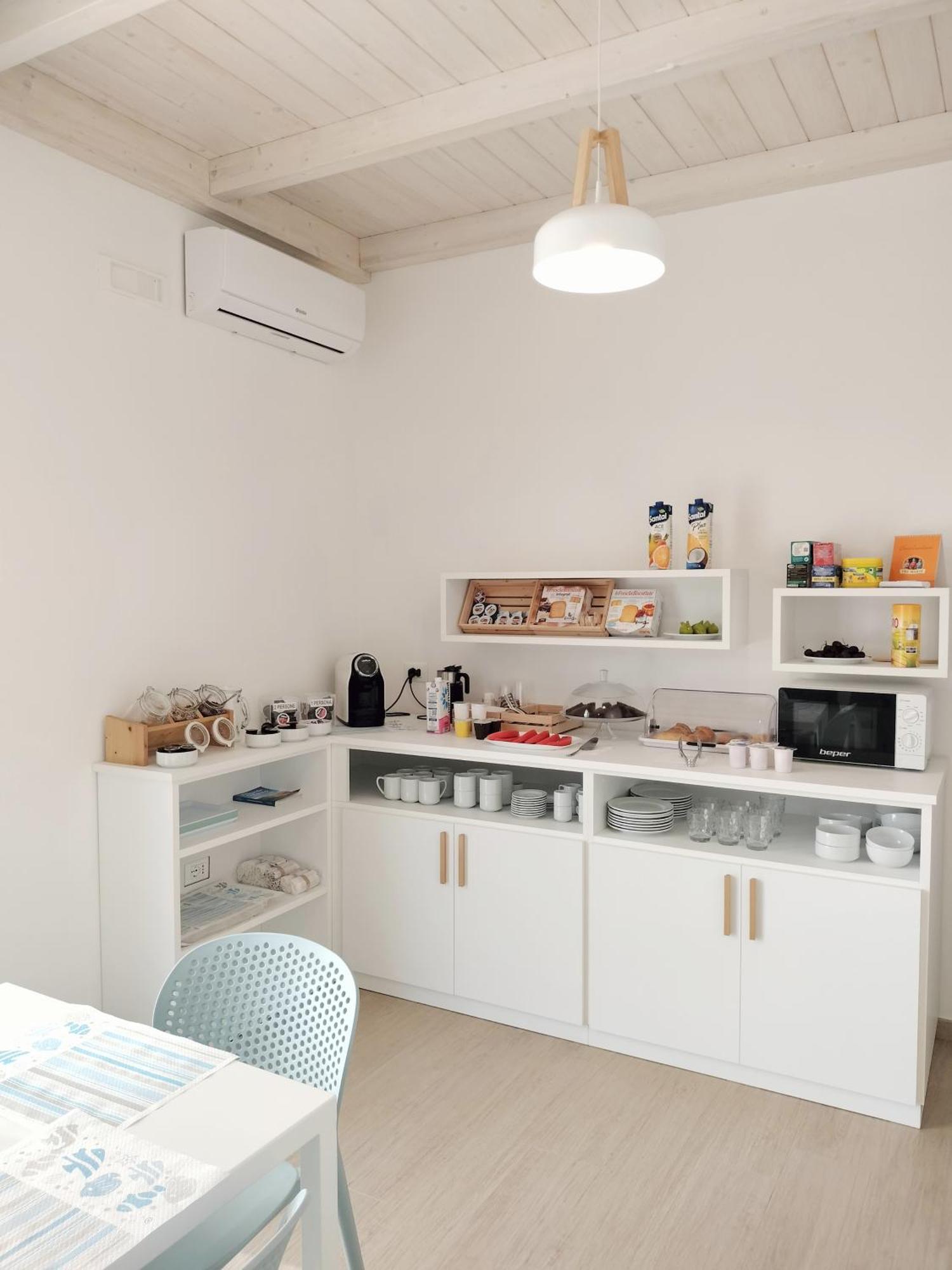 B&B Bianco Mediterraneo Torre Ovo Exterior photo